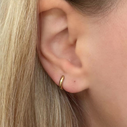 Cutie Thin Hoop Earrings