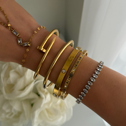 Roman Darling Bangle