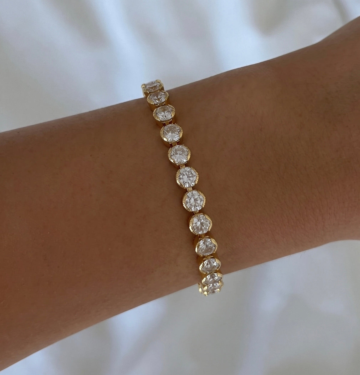 High-Shine Tennis Bracelet